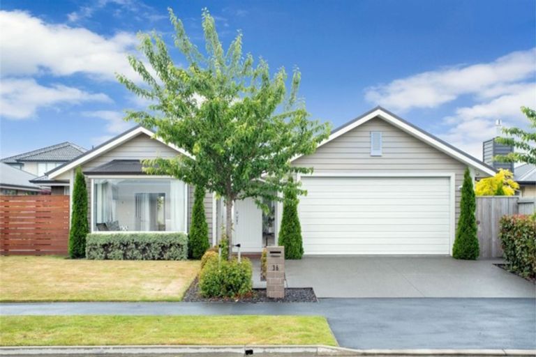 Photo of property in 36 Josephine Crescent, Aidanfield, Christchurch, 8025