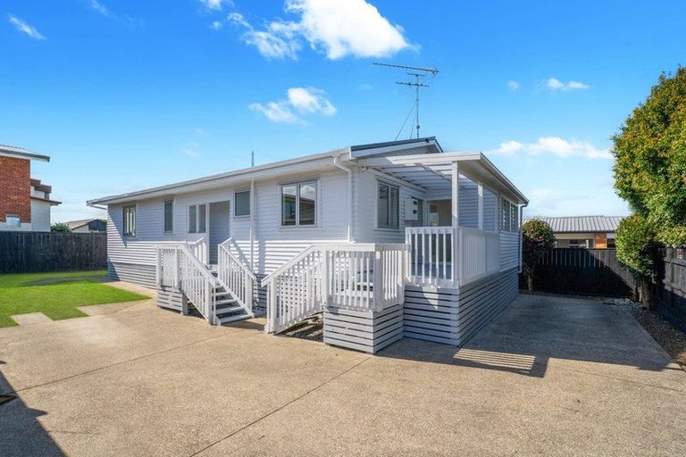 Photo of property in 13a Blair Avenue, Pukekohe, 2120