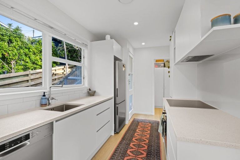 Photo of property in 79 Duncansby Road, Stanmore Bay, Whangaparaoa, 0932