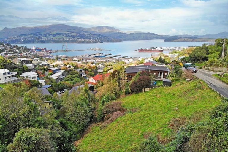 Photo of property in 62 Jacksons Road, Lyttelton, 8082