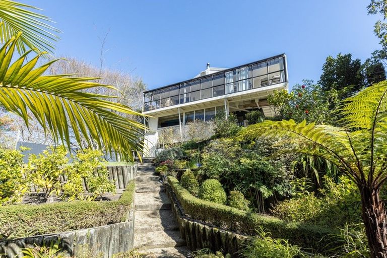 Photo of property in 90 Simla Avenue, Havelock North, 4130