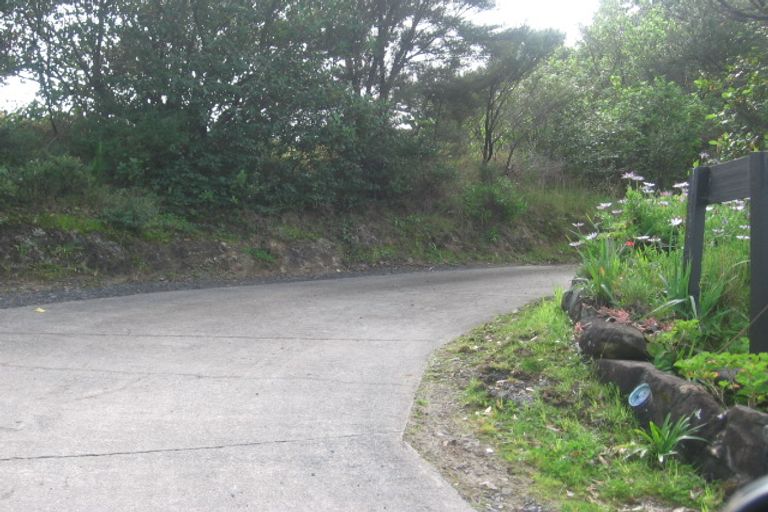 Photo of property in 1990 Wyuna Bay Road, Wyuna Bay, Coromandel, 3581