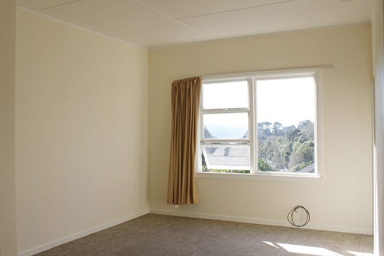 Photo of property in 164 Glenmore Street, Northland, Wellington, 6012