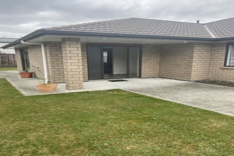 Photo of property in 165a George Street, Stokes Valley, Lower Hutt, 5019