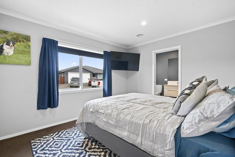 Photo of property in 4 Te Wiremu Lane, Otaki, 5512