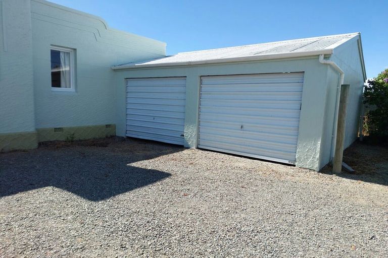 Photo of property in 53 Rhodes Street, Waimate, 7924