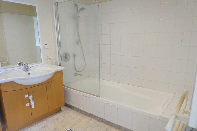 Photo of property in 14/5 Malcolm Lane, Thorndon, Wellington, 6011