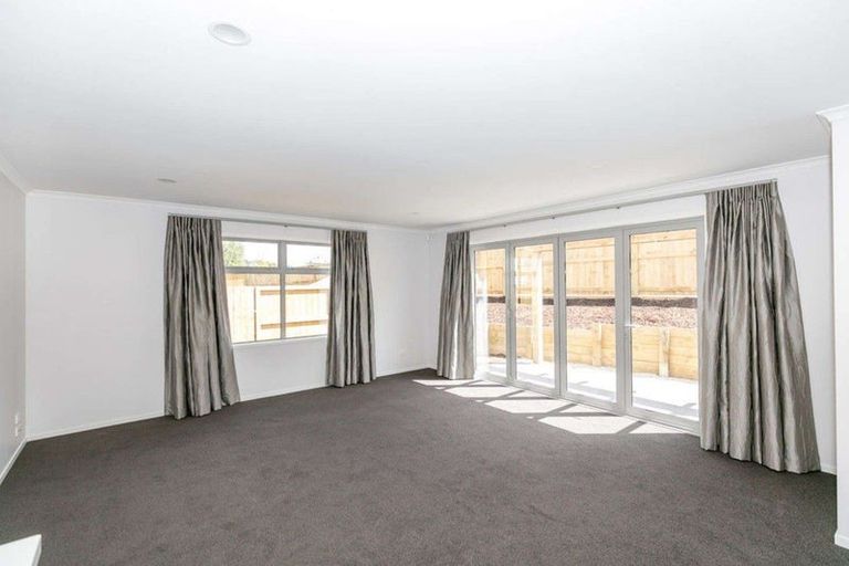 Photo of property in 3/1 Hibiscus Avenue, Hamilton Lake, Hamilton, 3204