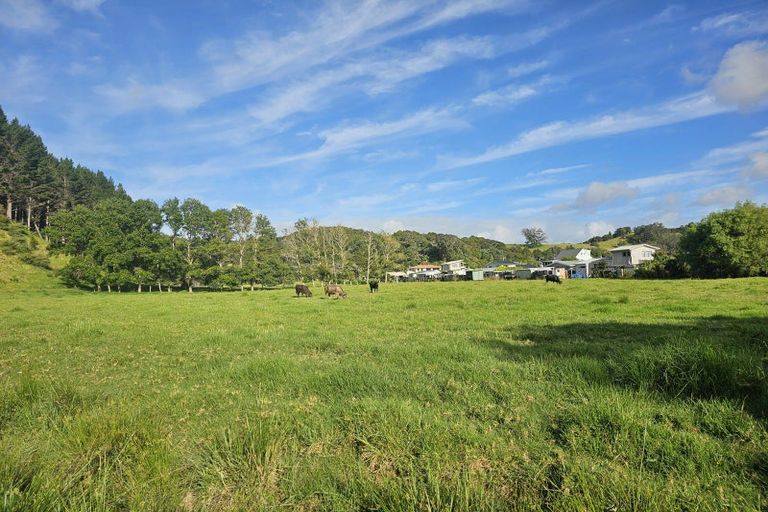 Photo of property in 121 Ohawini Road, Oakura, Hikurangi, 0184