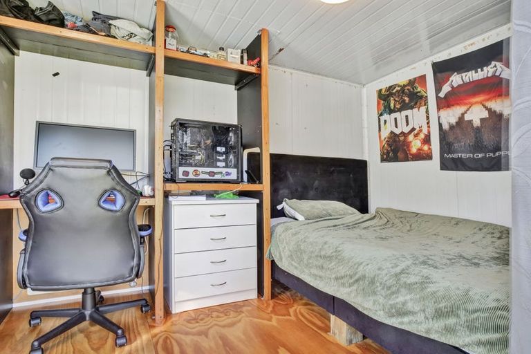 Photo of property in 221 Matai Road, Raumati Beach, Paraparaumu, 5032