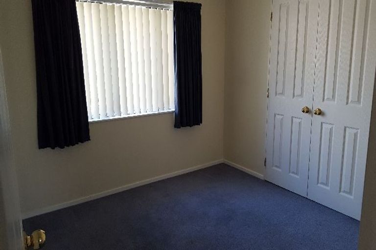Photo of property in 6 Arlose Place, Westgate, Auckland, 0614