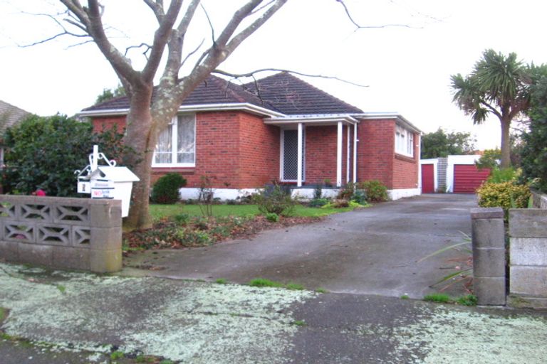 Photo of property in 5 Belfast Place, Roslyn, Palmerston North, 4414