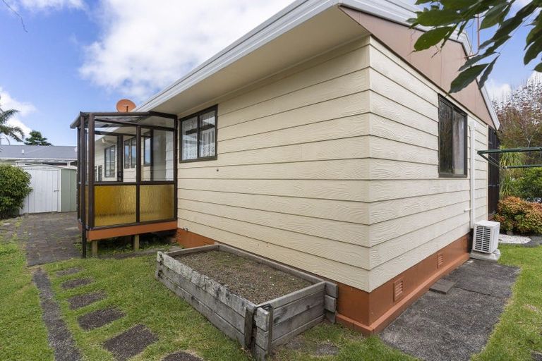 Photo of property in 110a Waverley Place, Whangamata, 3620