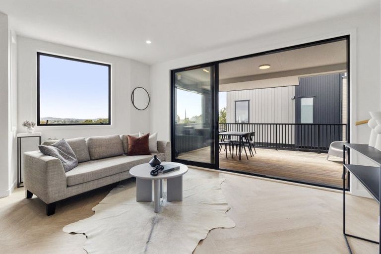 Photo of property in 11/8 Bennett Road, Pakuranga, Auckland, 2010