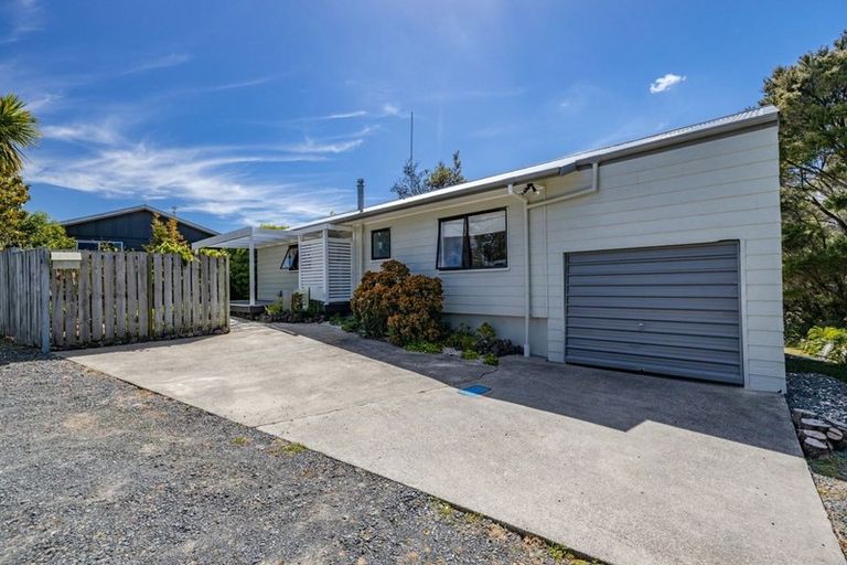 Photo of property in 6 Johnson Lane, Haruru, 0204