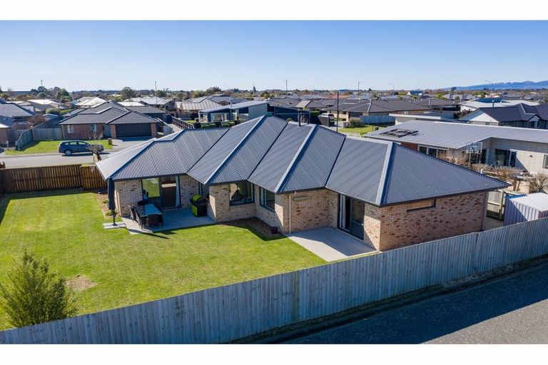 Photo of property in 20 Henley Close, Rolleston, 7614