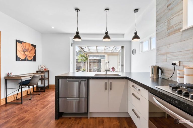 Photo of property in 18 Merton Street, Trentham, Upper Hutt, 5018