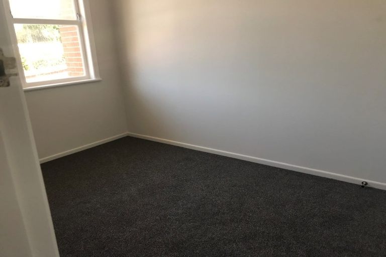 Photo of property in 1/42-44 Opaheke Road, Opaheke, Papakura, 2113