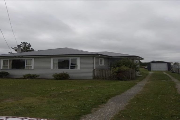 Photo of property in 18 Grove Burn Road, Tuatapere, 9620