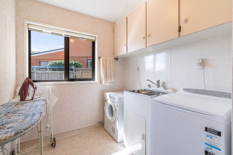 Photo of property in 18 Waterford Drive, Winton, 9720