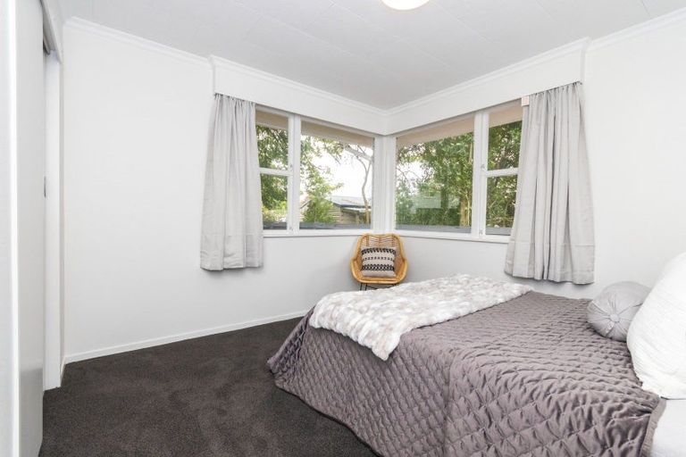 Photo of property in 95 Ruamahanga Crescent, Terrace End, Palmerston North, 4410
