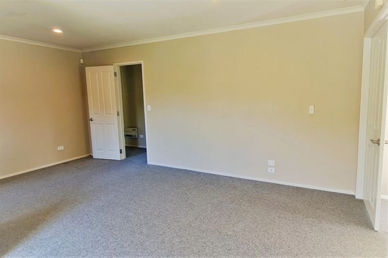 Photo of property in 10 Chesterton Drive, Leamington, Cambridge, 3432