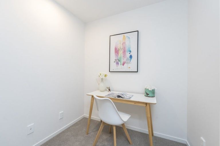 Photo of property in 8/11 Hereford Street, Te Atatu Peninsula, Auckland, 0610