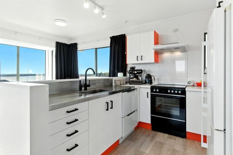 Photo of property in 53a Osprey Drive, Welcome Bay, Tauranga, 3112