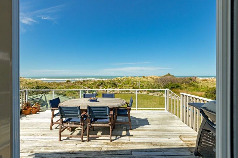 Photo of property in 49 Blue Pacific Parade, Riversdale Beach, Masterton, 5872