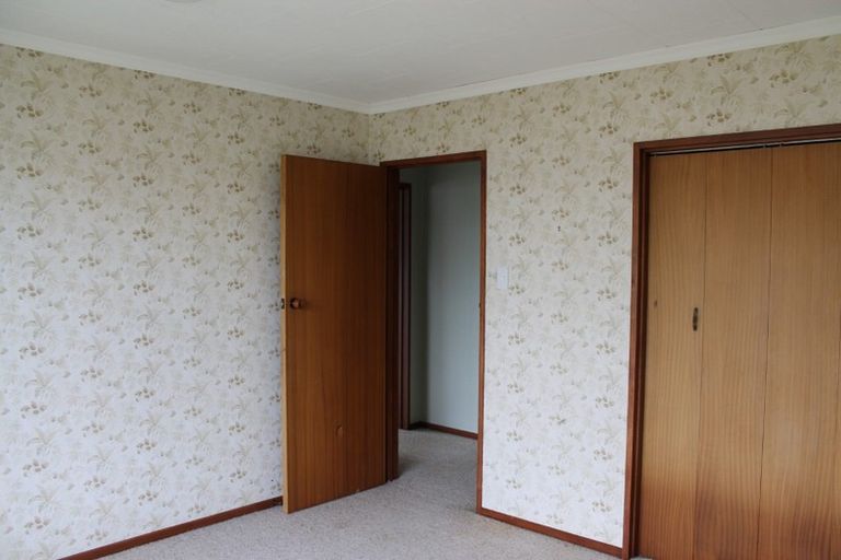 Photo of property in 19 Niddry Crescent, Winton, 9720