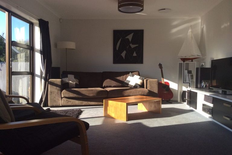 Photo of property in 77 Wingate Street, Redwood, Christchurch, 8051