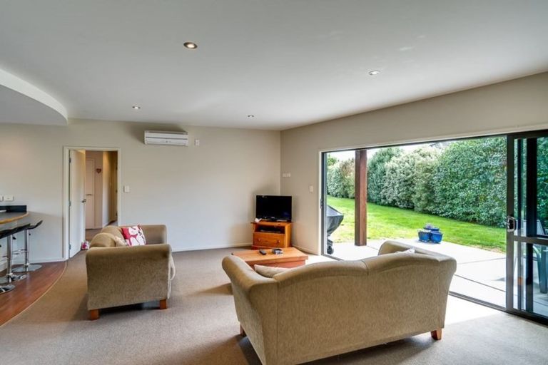 Photo of property in 88 Russell Robertson Drive, Havelock North, 4130