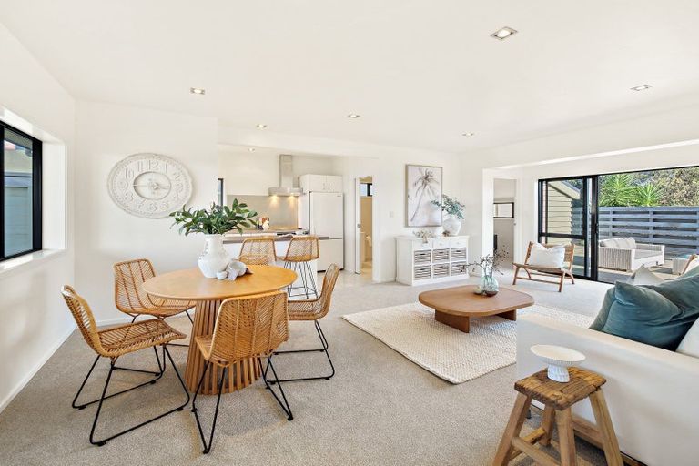 Photo of property in 208a Marine Parade, Mount Maunganui, 3116