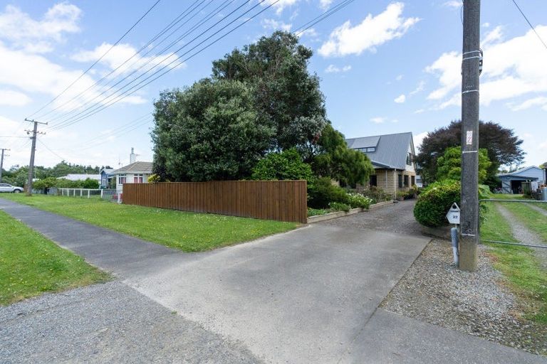 Photo of property in 27 Vogel Street, Shannon, 4821