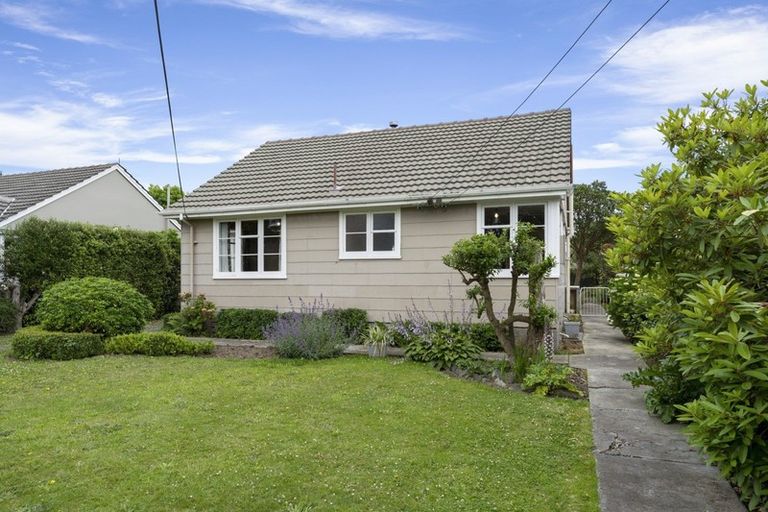 Photo of property in 241 Knowles Street, Mairehau, Christchurch, 8052