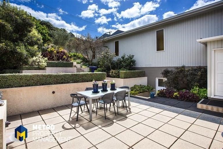 Photo of property in 64 Cliffs Road, Saint Clair, Dunedin, 9012