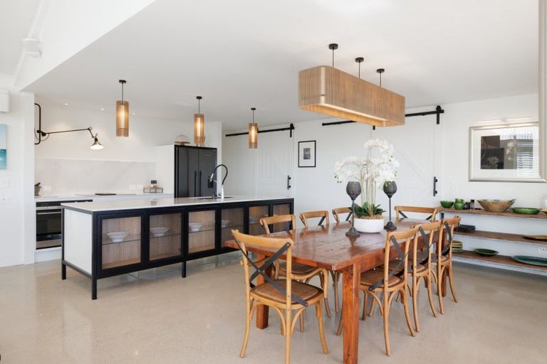 Photo of property in 19 Otira Close, Papamoa Beach, Papamoa, 3118