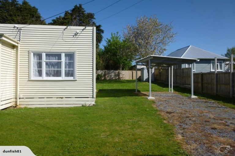 Photo of property in 3 Rowe Parade, Wainuiomata, Lower Hutt, 5014