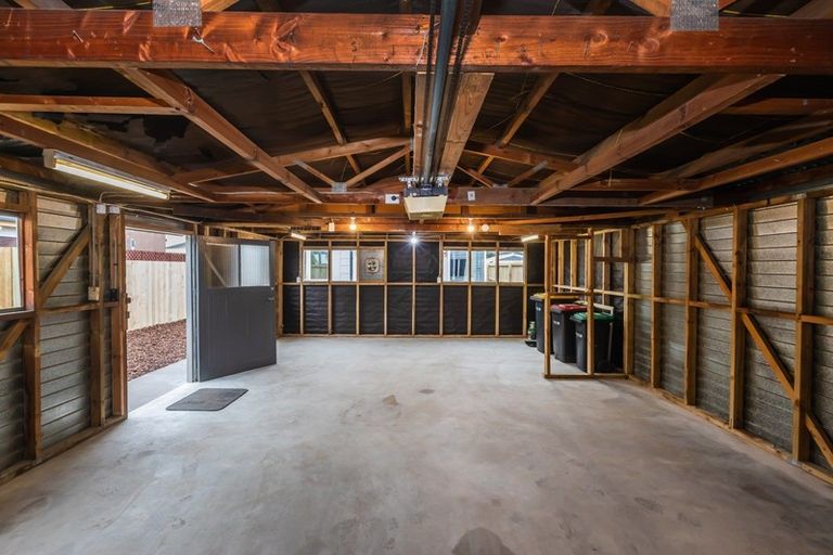 Photo of property in 37 Flemington Avenue, North New Brighton, Christchurch, 8083