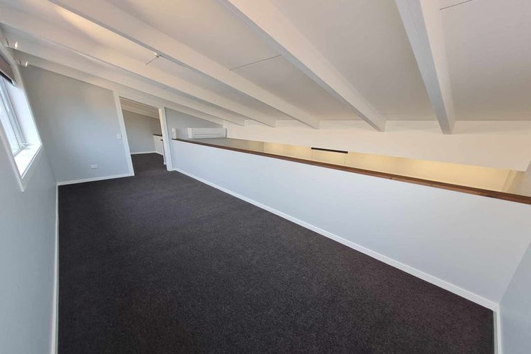 Photo of property in 126 Gayhurst Road, Dallington, Christchurch, 8061