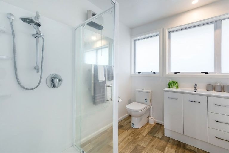 Photo of property in 109 Effingham Street, North New Brighton, Christchurch, 8083