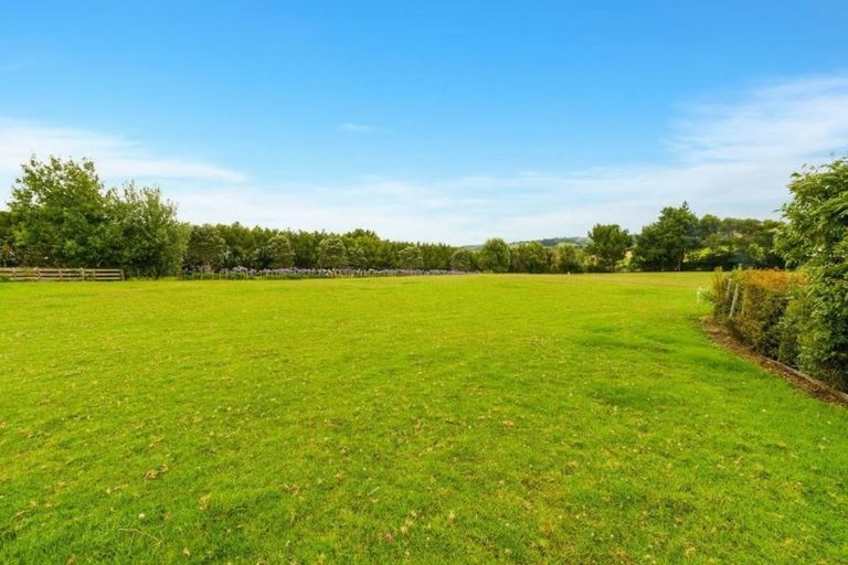 Photo of property in 320 Bawden Road, Dairy Flat, Albany, 0792