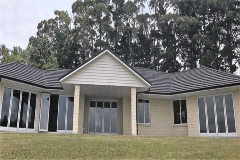 Photo of property in 202b Thompsons Track, Aongatete, 3178