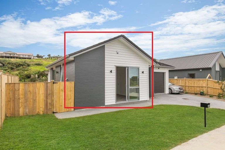 Photo of property in 9 Holcroft Street, Papakura, 2110