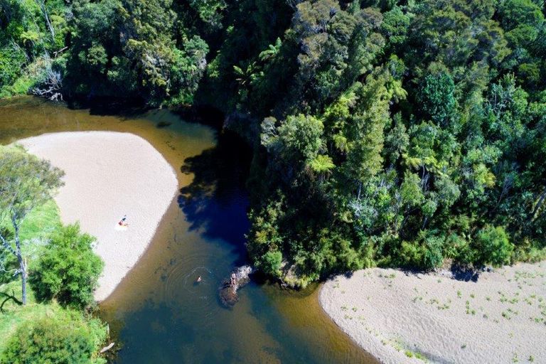 Photo of property in 12 Admiralty Drive, Haruru, 0204