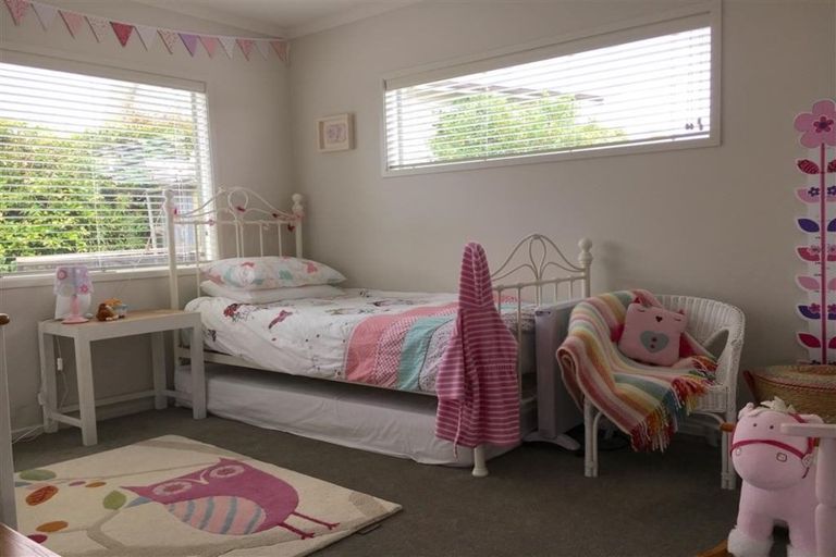 Photo of property in 38 Lax Crescent, Leigh, 0985