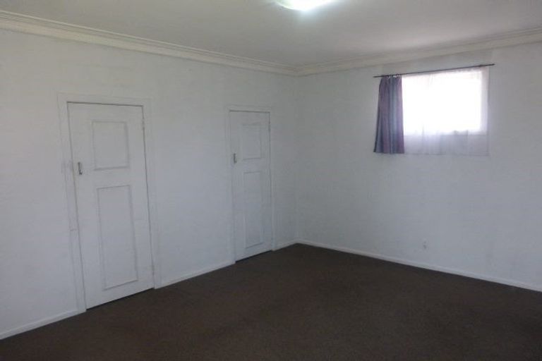 Photo of property in 54 Astley Avenue, New Lynn, Auckland, 0600