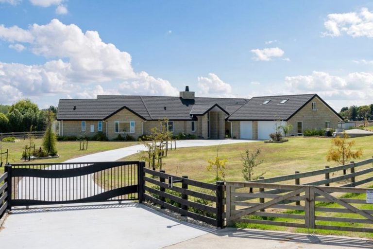 Photo of property in 22 Ardmore Quarry Road, Ardmore, Papakura, 2582