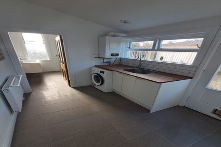 Photo of property in 1/96 Somerfield Street, Somerfield, Christchurch, 8024