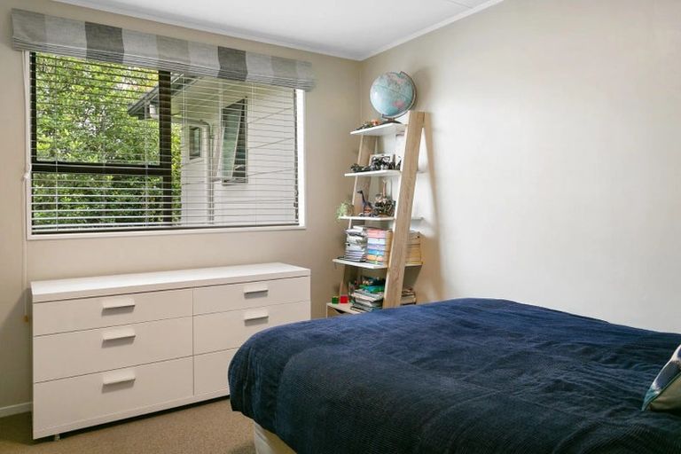 Photo of property in 19 Epping Place, Richmond Heights, Taupo, 3330